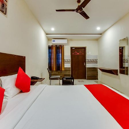 Отель Oyo Akshaya Nest Виджаявада Экстерьер фото